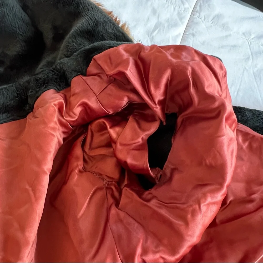 Vintage Faux Fur Coat - Picture 13 of 13